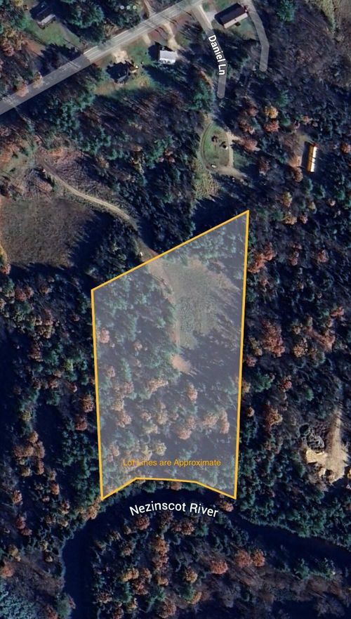 83 Turner Street, Buckfield, ME, 04220 | Card Image