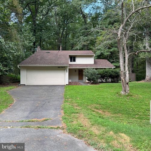 11717 Happy Choice Ln, NORTH POTOMAC, MD, 20878-2452 | Card Image