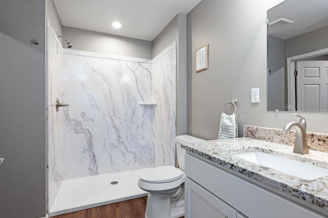 11070 Brookwood, Condo with 2 bedrooms, 2 bathrooms and null parking in Taylor MI | Image 11