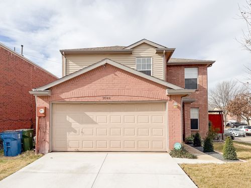 2044 Talon Dr, Lewisville, TX, 75077-1759 | Card Image