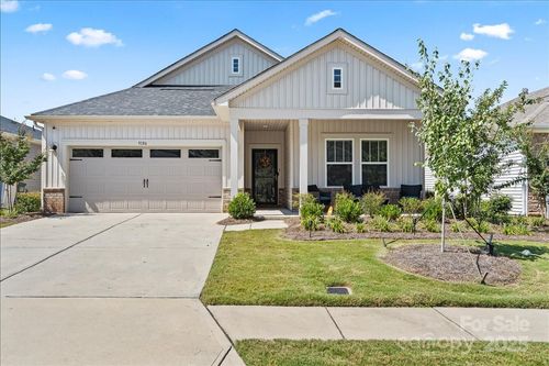 9186 Myrna Dr, Gastonia, NC, 28056-9531 | Card Image