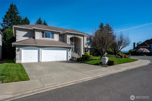 2203 12th Court Nw, Auburn, WA, 98001 | Card Image