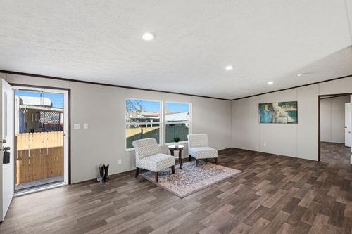 400 Perizzite Ave, Belen, NM, 87002-3842 | Card Image