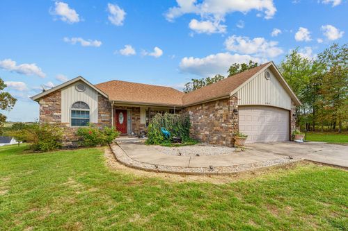 450 Holly Way Dr, Kirbyville, MO, 65679-7503 | Card Image