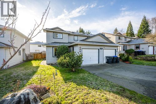 a-2284 1st St, Courtenay, BC, V9N8X8 | Card Image