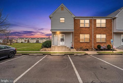 201 Sandstone Ct, LUMBERTON, NJ, 08048-4232 | Card Image