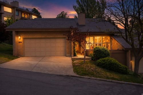804 N Juniperpoint Dr, Salt Lake City, UT, 84103-3331 | Card Image
