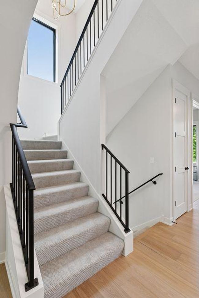 9399 Eagle Ridge Way, House other with 5 bedrooms, 5 bathrooms and null parking in Chanhassen MN | Image 36