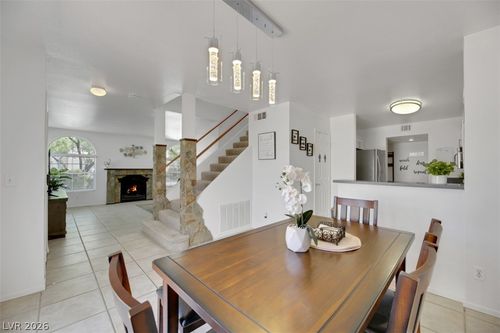 7989 Lisa Dawn Ave, Las Vegas, NV, 89147-5070 | Card Image