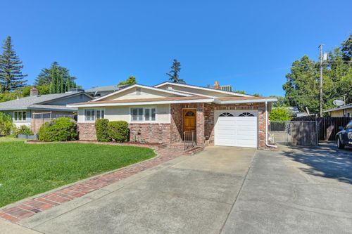 1036 Meadow Rd, West Sacramento, CA, 95691-3702 | Card Image