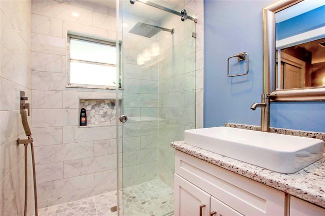 1057 Blue Heron Dr, House other with 2 bedrooms, 3 bathrooms and null parking in Sanibel FL | Image 39