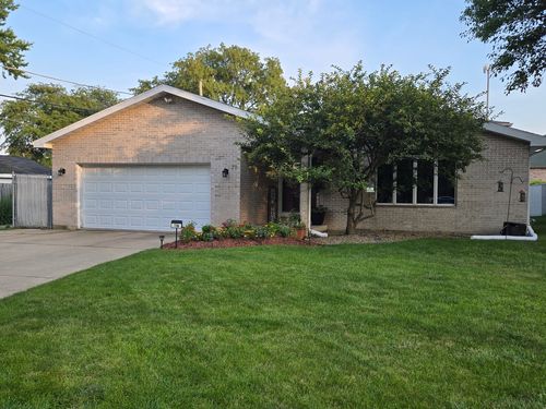 78 W 31st St, Steger, IL, 60475-3002 | Card Image