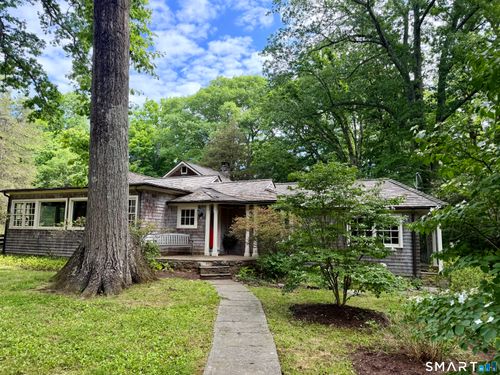 18 Old Kings Hwy, Weston, CT, 06883-2543 | Card Image
