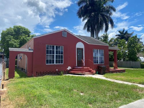 264 E 2nd Street, Pahokee, FL, 33476 | Card Image