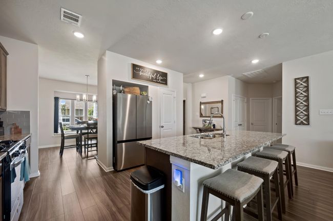 2040 Muscadine Trl, House other with 3 bedrooms, 2 bathrooms and 2 parking in Brenham TX | Image 11