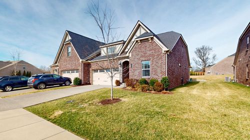 1056 Callaway Dr, Lebanon, TN, 37087-1585 | Card Image