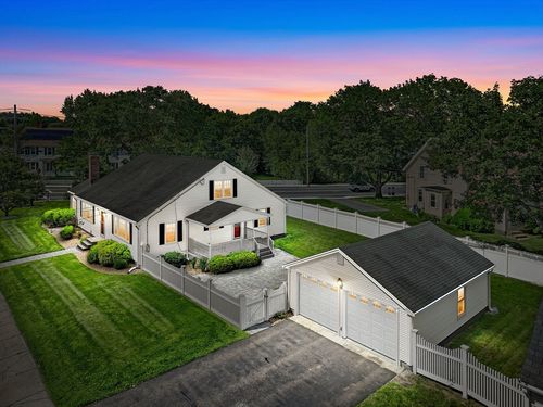 91 Rivulet St, Uxbridge, MA, 01569-1196 | Card Image