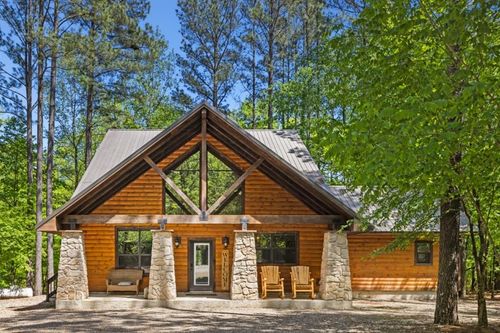 372 Timber Creek Trl, Broken Bow, OK, 74728 | Card Image