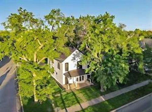 301 Main St, Maryville, MO, 64468-2440 | Card Image