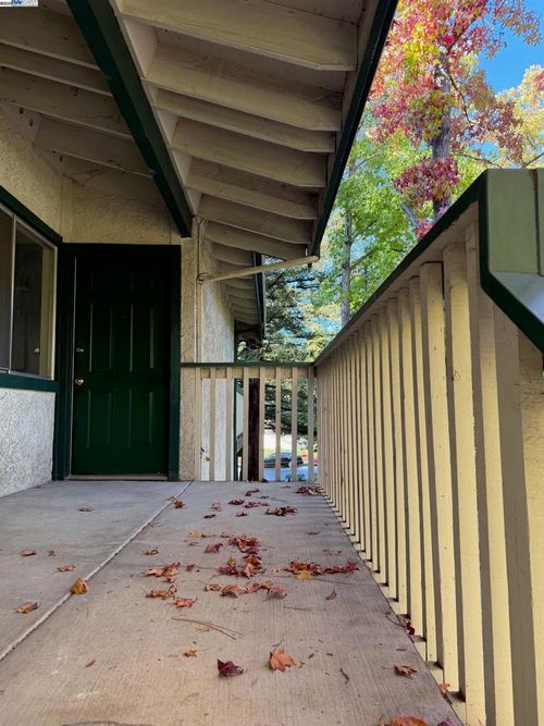 5425 Concord Blvd, Concord, CA, 94521-2426 | Card Image