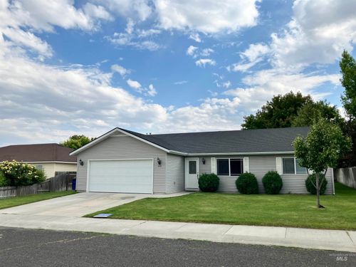 422 Lacasa Loop, Twin Falls, ID, 83301-5663 | Card Image
