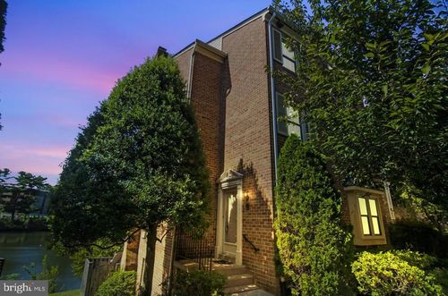 74-7628 Westlake Ter, BETHESDA, MD, 20817-6545 | Card Image
