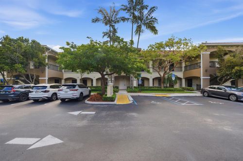 202-7301 Wiles Rd, Coral Springs, FL, 33067-4105 | Card Image