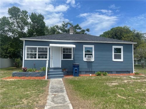 1054 Glenwood Ave, Sebring, FL, 33870-3045 | Card Image