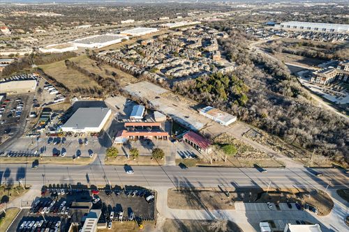 1502 Highway 157 N, Mansfield, TX, 76063-3917 | Card Image