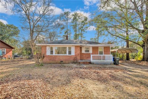 325 Jefferson Dr, Fayetteville, NC, 28304-3021 | Card Image