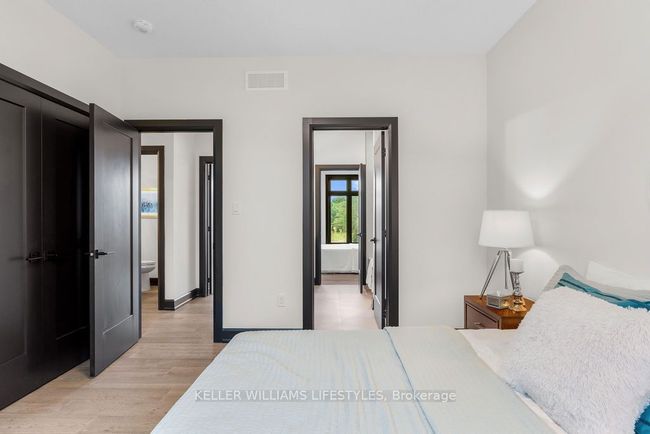 52 E Glen Dr, House other with 3 bedrooms, 3 bathrooms and 3 parking in Arkona ON | Image 30