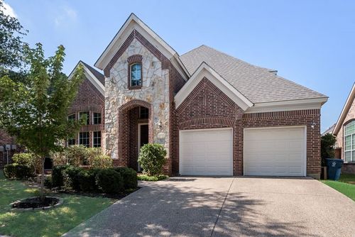 712 Lathrop St, Lantana, TX, 76226-7395 | Card Image