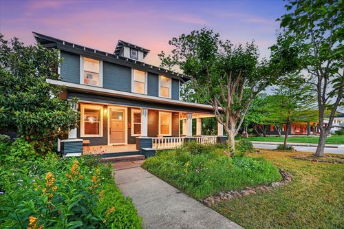 802 Haines Avenue, Dallas, TX, 75208 | Card Image