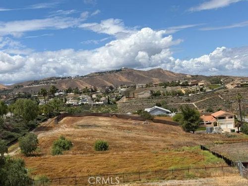0 Runner Ridge, Riverside, CA, 92503 | Card Image