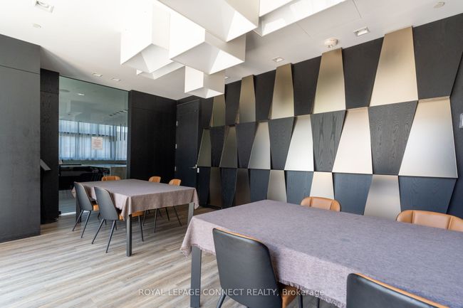 4708 - 8 Eglinton Ave E, Condo with 2 bedrooms, 2 bathrooms and null parking in Toronto ON | Image 33
