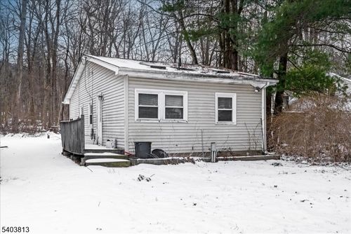 46 Wildwood Rd, Oak Ridge, NJ, 07438-9140 | Card Image