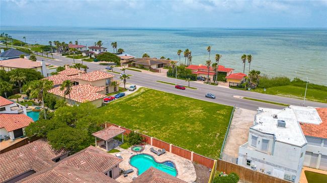 3645 Ocean Dr, Home with 0 bedrooms, 0 bathrooms and null parking in Corpus Christi TX | Image 5