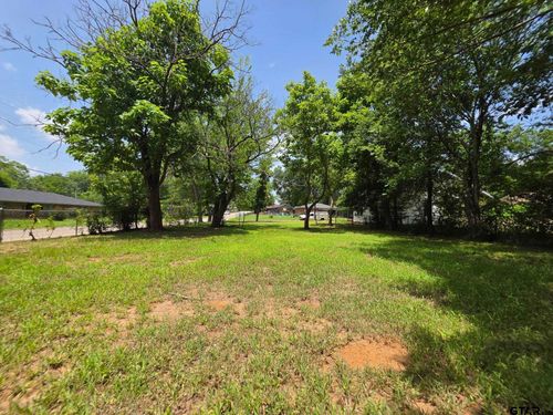 250 Cedar St, Jacksonville, TX, 75766-2108 | Card Image