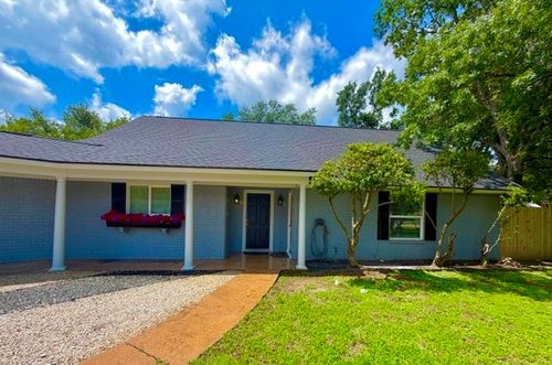 a-and-b-7303 Whispering Creek Circle, Austin, TX, 78736 | Card Image
