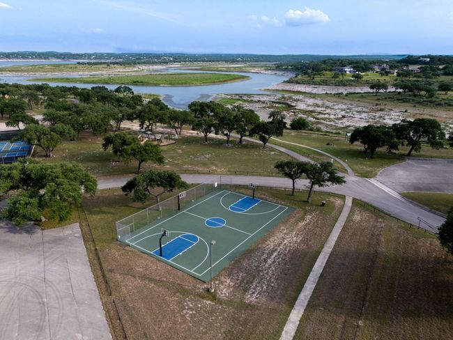 Community amenities | Image 36