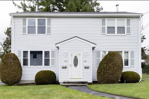 245 Hazelton St, Cranston, RI, 02920-4814 | Card Image
