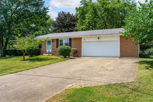 1611 Timmy Dr, Hamilton, OH, 45011-9558 | Card Image
