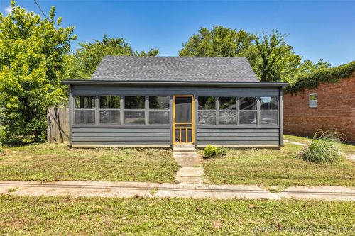 511 Maple St, Sapulpa, OK, 74066-5320 | Card Image