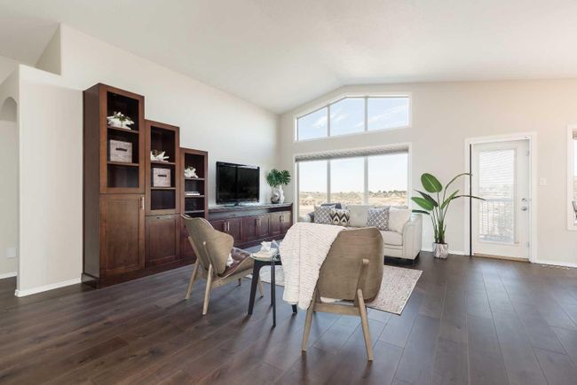 68 Canyoncrest Point W, Home with 4 bedrooms, 3 bathrooms and 6 parking in Lethbridge AB | Image 10