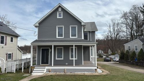 52 Bartholdi Ave, Butler, NJ, 07405-1463 | Card Image