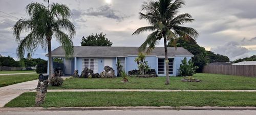 201 Ne Solida Cir, Port St. Lucie, FL, 34983-1769 | Card Image