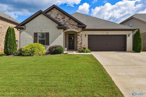 126 Saddle St, New Market, AL, 35761-2800 | Card Image