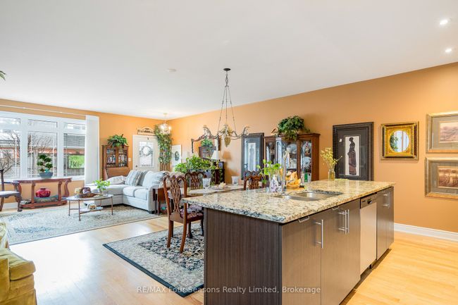 6 Collship Lane, Condo with 2 bedrooms, 3 bathrooms and 2 parking in Collingwood ON | Image 8
