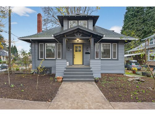5445 Se 41st Ave, Portland, OR, 97202-4240 | Card Image
