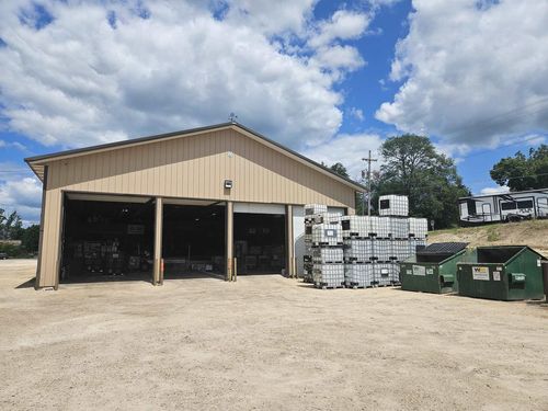 529 Furnace St, MAYVILLE, WI, 53050-1211 | Card Image